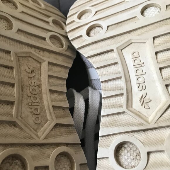 Adidas Primeknit Womens Sneakers Size 6 - Picture 6 of 7